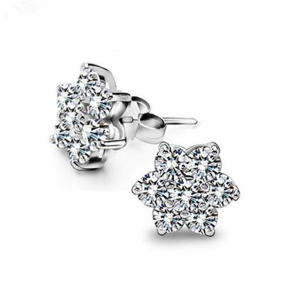 Sterling Silver Elegant Star Design Round Cut Stud Earrings