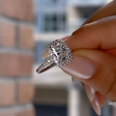 2.0CT Stunning Radiant Cut Simulated Diamond Wedding Set In White Gold