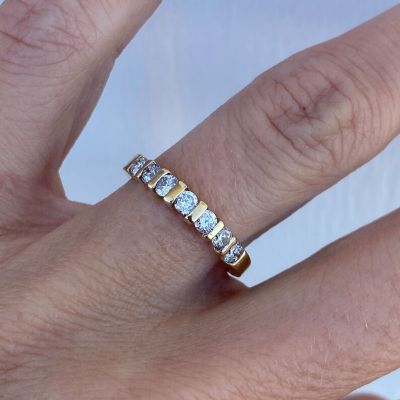 0.21 Carat Vintage Vertical Channel 7 Diamond Wedding Anniversary Band Ring