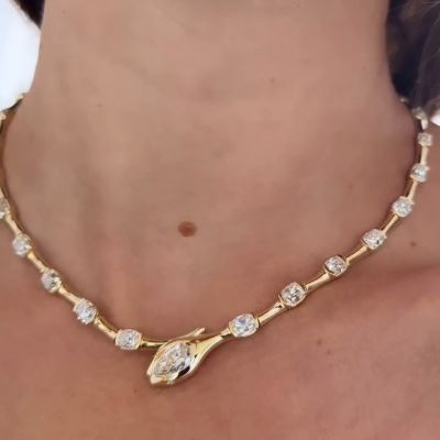 17ctw Cushion And Pear Cut White Sapphire Art Design Handmade Necklace In Yellow Gold