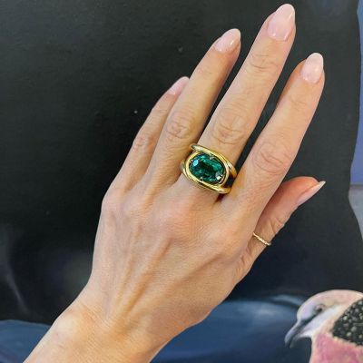 5.8ct Oval Cut Emerald Split Shank Twist Engagement Ring