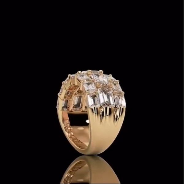 18K Yellow Gold Ring With 3.0CT Round Diamonds