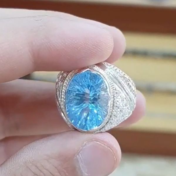 15.0 Carats Oval Cut Fresh Blue Topaz Sterling Heavy Ring