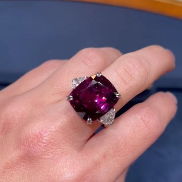 26.50 Carats Cushion Cut Umbalite Garnet Three Stone Ring