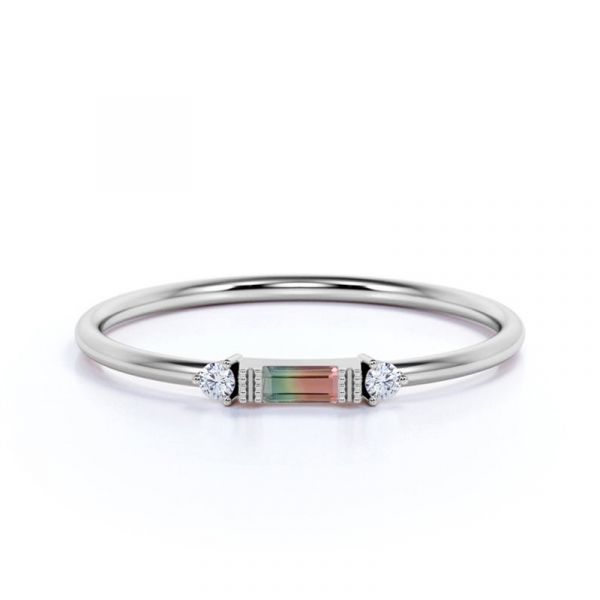 Sterling Silver Elegant Three Stone Emerald With Round Cut Watermelon Women's Wedding Band