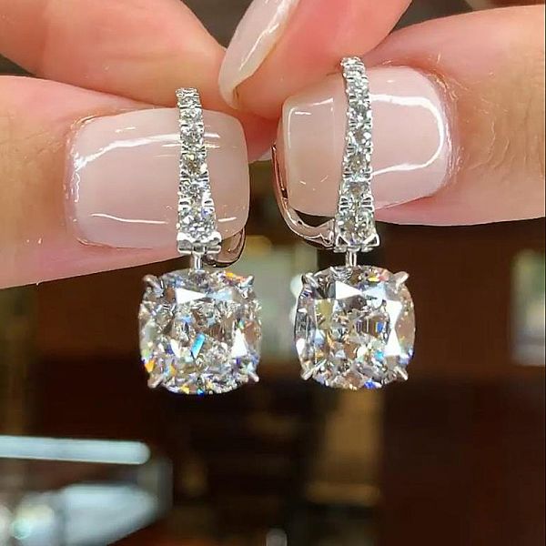 Exquisite Cushion Cut Women's Earrings In Sterling Silver