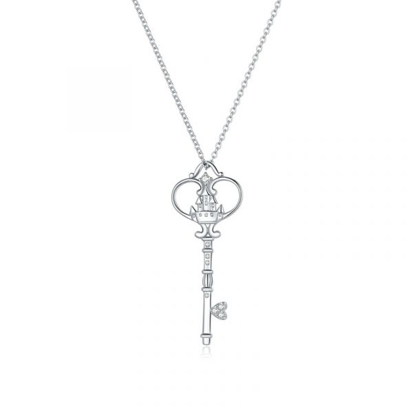 Sterling Silver Classic Key To Castle Design Round Cut Necklace