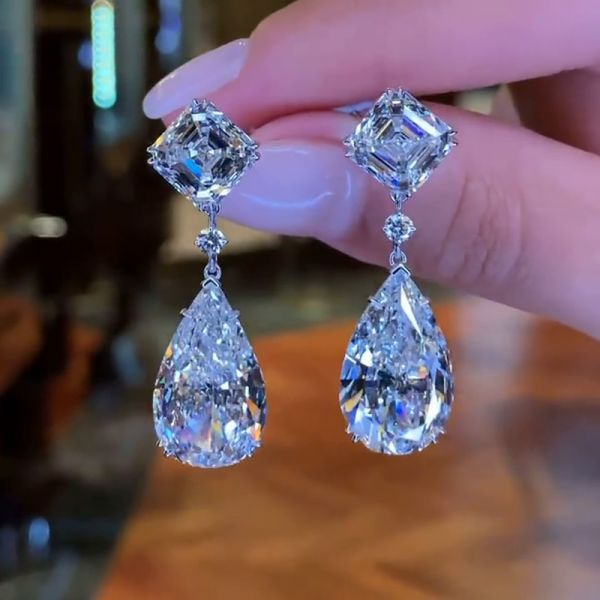 11ct Pear Cut White Diamonds Drop Earrings