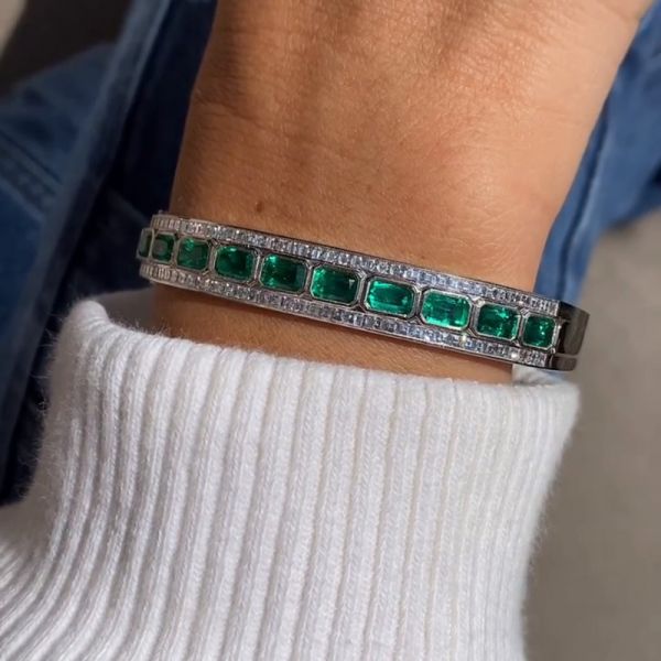 13ctw Emerald Cut Emerald Green & Round Cut White Sapphire Half Setting Bangle Bracelet