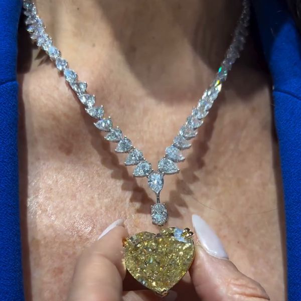 42.65ctw Pear Cut White Sapphire & Heart Cut Fancy Yellow Sapphire Handmade Pendant Necklace 