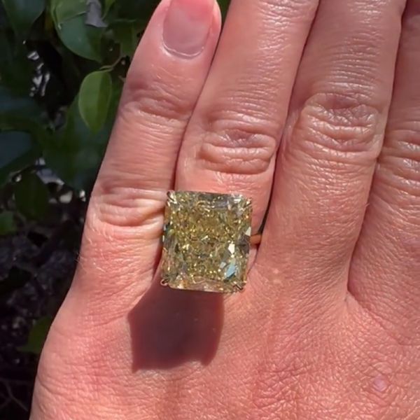 15ct Princess Cut Fancy Yellow Sapphire Handmade Yellow Gold Engagement Ring