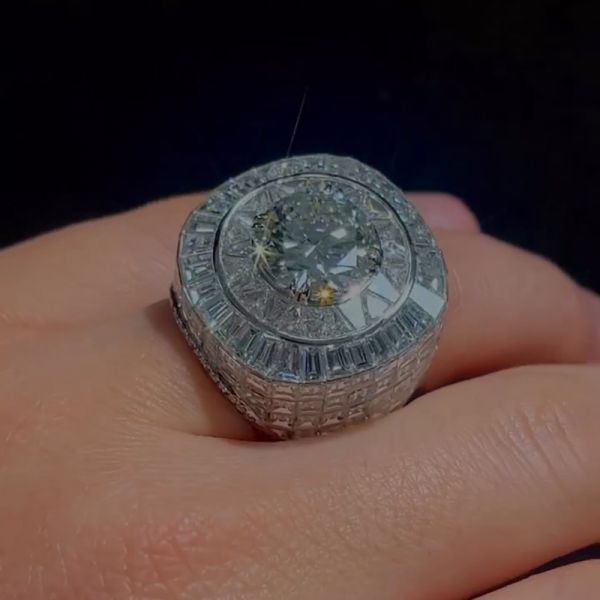 7ct Round Cut White Sapphire Set In Baguette Chandelier Men's Ring