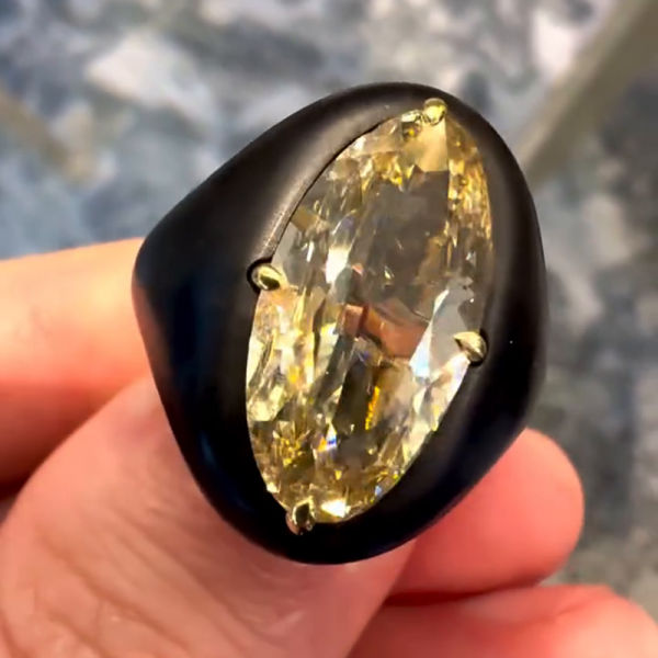 5ct Oval Cut Yellow Sapphire Strong Contrast Yellow Gold Handmade Men's Ring