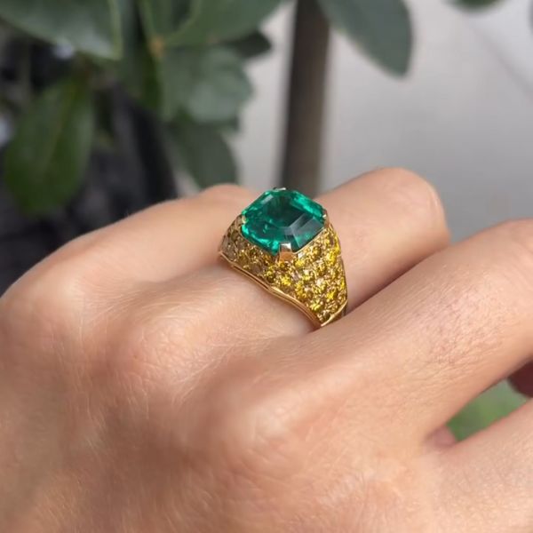 12ct cushion cut emerald sterling silver plated yellow gold handmade ring